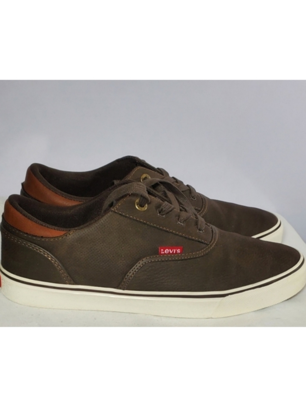 Levi Strauss Mens Size 9.5 Dark Brown Sneakers.